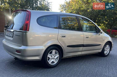 Минивэн Honda Stream 2004 в 