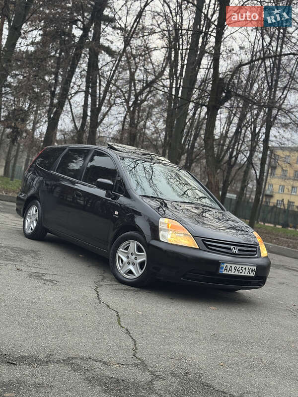 Минивэн Honda Stream 2003 в Киеве