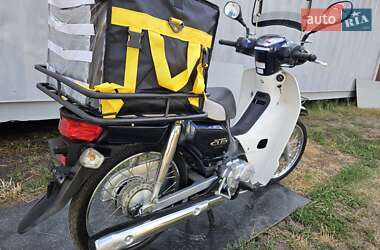 Мопеды Honda Super Cub 50 2013 в 