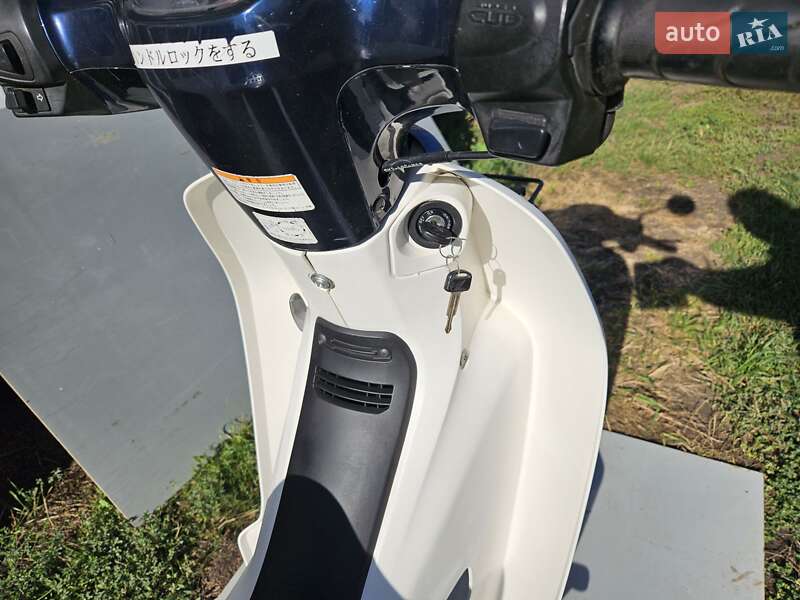 Скутер Honda Super Cub 50 2016 в Кривому Озері