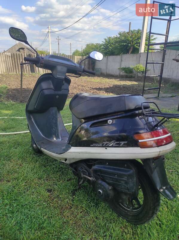 Скутер Honda Tact AF-24 1993 в Александрие фото 2 Скутер Honda Tact AF-24 1993 в Александрие