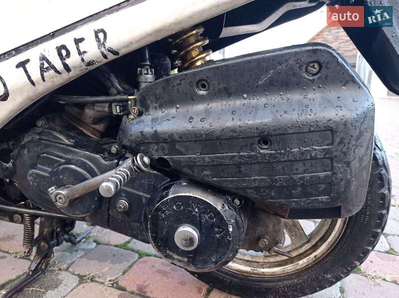 Мопеды Honda Tact AF-24 1992 в Сарнах