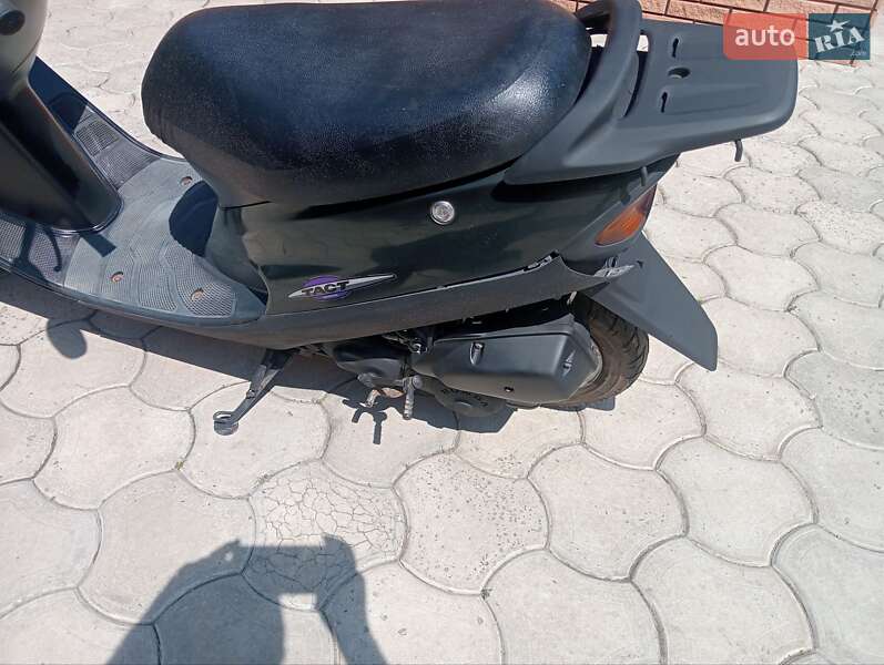 Вантажні моторолери, мотоцикли, скутери, мопеди Honda Tact AF-30 1998 в Краматорську