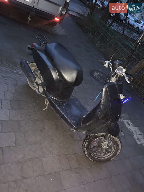 Макси-скутер Honda Today AF-61 2002 в Львове
