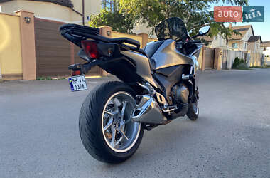 Мотоцикл Спорт-туризм Honda VFR 1200F 2010 в Одессе