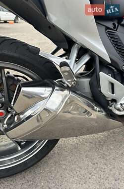 Мотоцикл Спорт-туризм Honda VFR 1200F 2010 в 
