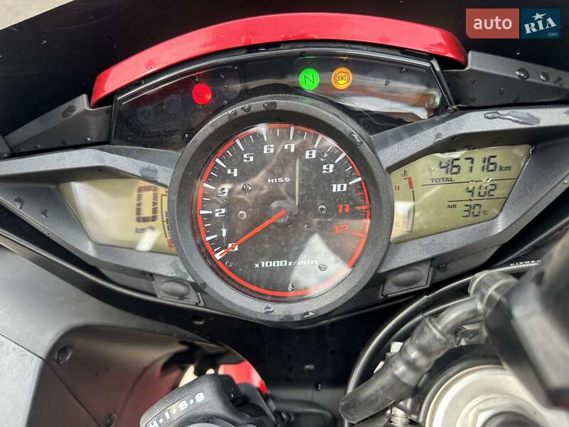 Мотоцикл Спорт-туризм Honda VFR 1200F 2010 в Кривом Роге