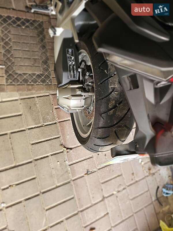 Мотоцикл Спорт-туризм Honda VFR 1200F 2012 в Днепре фото 4 Мотоцикл Спорт-туризм Honda VFR 1200F 2012 в Днепре