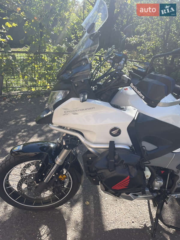 Мотоцикл Туризм Honda VFR 1200X Crosstourer 2013 в Ивано-Франковске фото 37 Мотоцикл Туризм Honda VFR 1200X Crosstourer 2013 в Ивано-Франковске