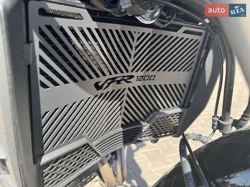 Мотоцикл Туризм Honda VFR 1200X Crosstourer 2012 в Кривом Роге фото 19 Мотоцикл Туризм Honda VFR 1200X Crosstourer 2012 в Кривом Роге