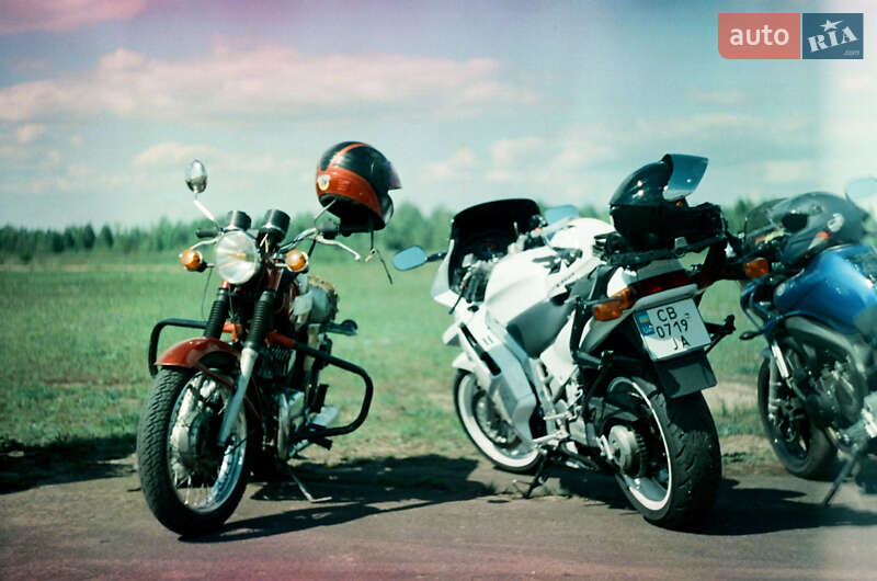 Спортбайк Honda VFR 750F 1992 в Чернигове фото 5 Спортбайк Honda VFR 750F 1992 в Чернигове