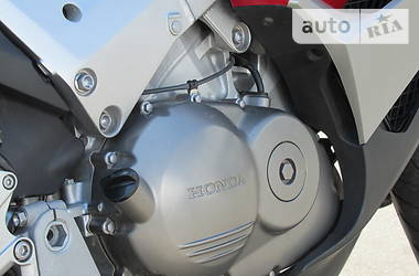 Мотоцикл Спорт-туризм Honda VFR 800 2013 в Києві