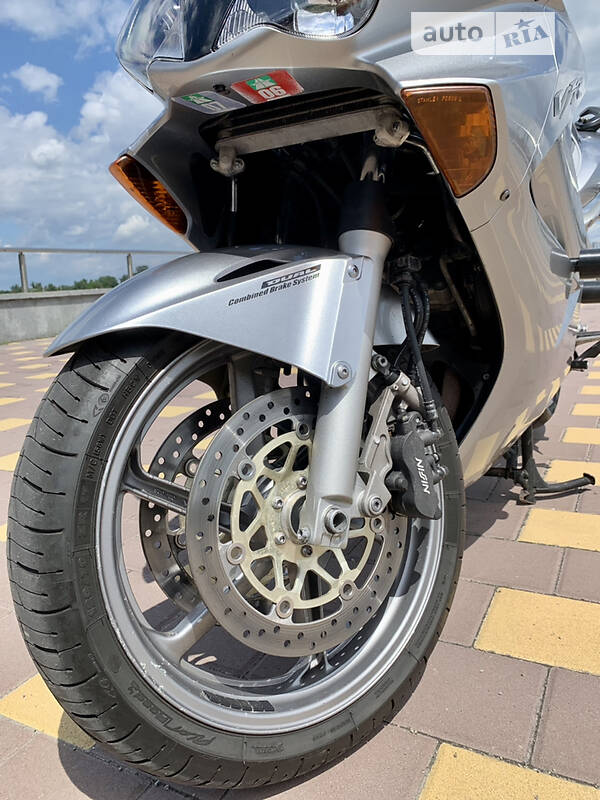 Мотоцикл Спорт-туризм Honda VFR 800 2005 в Киеве