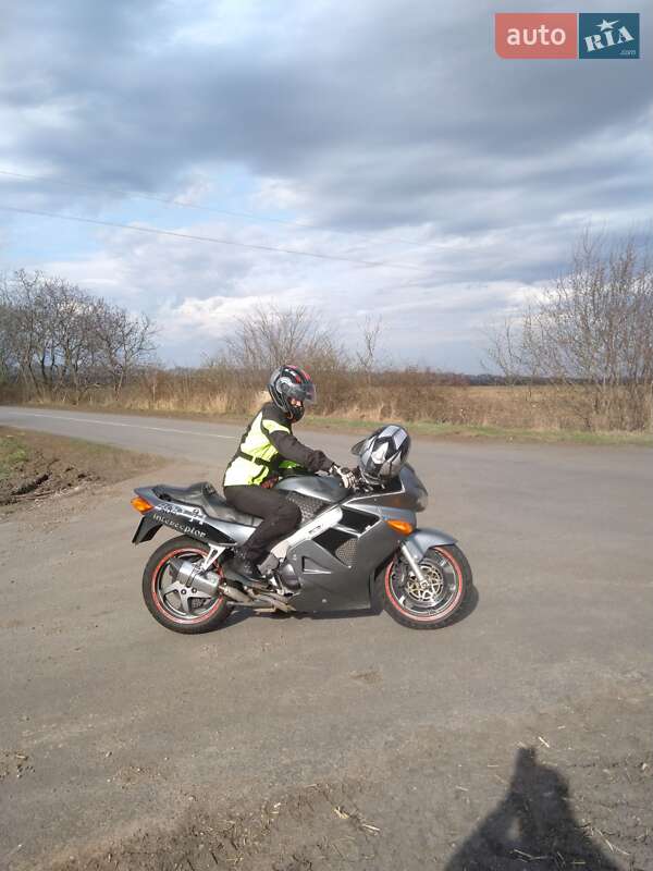 Мотоцикл Спорт-туризм Honda VFR 800 2001 в Звенигородці фото Мотоцикл Спорт-туризм Honda VFR 800 2001 в Звенигородці