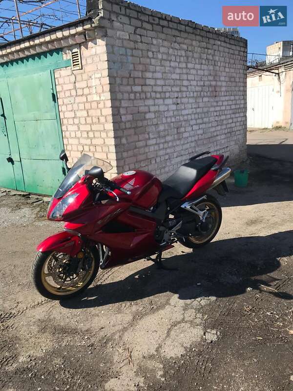 Мотоцикл Спорт-туризм Honda VFR 800F Interceptor 2012 в Одесі