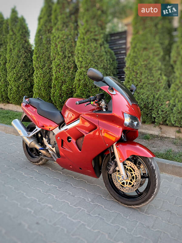 Мотоцикл Спорт-туризм Honda VFR 800F Interceptor 1999 в Львові