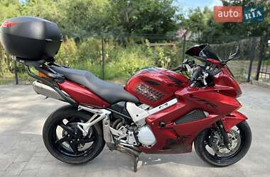 Мотоцикл Спорт-туризм Honda VFR 800F Interceptor 2004 в 