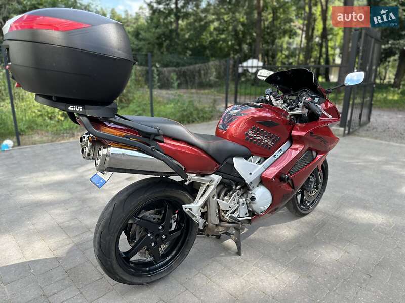 Мотоцикл Спорт-туризм Honda VFR 800F Interceptor 2004 в Львове