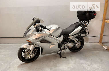 Мотоцикл Туризм Honda VFR 800F Interceptor 2002 в Львові