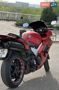 Спортбайк Honda VFR 800F Interceptor 2003 в 