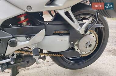 Мотоцикл Спорт-туризм Honda VFR 800F Interceptor 1998 в 