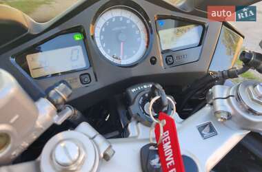Мотоцикл Спорт-туризм Honda VFR 800F Interceptor 2008 в 