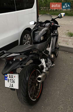 Мотоцикл Спорт-туризм Honda VFR 800F Interceptor 2015 в 