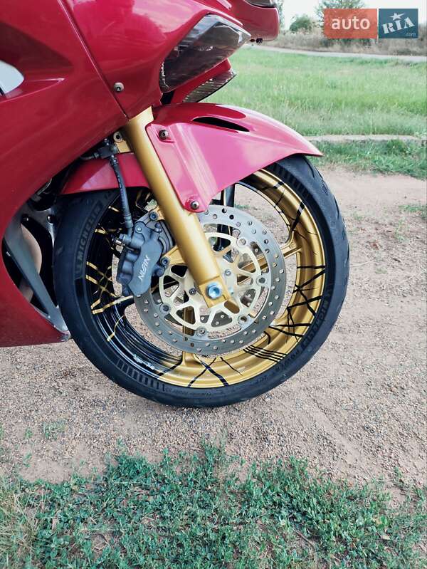 Мотоцикл Спорт-туризм Honda VFR 800F Interceptor 2003 в Новоукраїнці