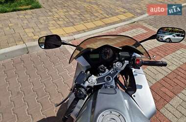 Мотоцикл Спорт-туризм Honda VFR 800F Interceptor 2005 в 