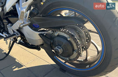 Мотоцикл Спорт-туризм Honda VFR 800F Interceptor 2016 в 