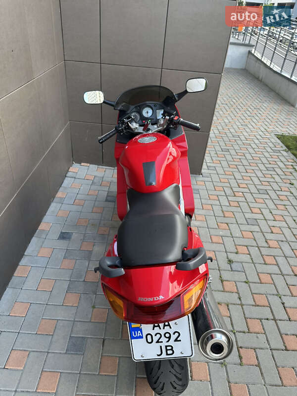 Мотоцикл Спорт-туризм Honda VFR 800F Interceptor 1999 в Києві