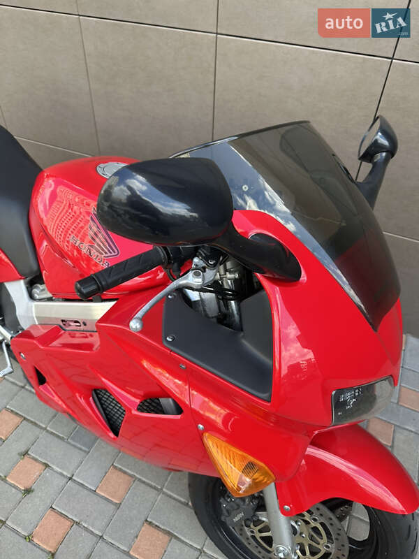 Мотоцикл Спорт-туризм Honda VFR 800F Interceptor 1999 в Києві