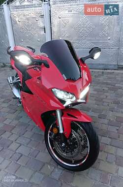 Мотоцикл Спорт-туризм Honda VFR 800F Interceptor 2019 в Городке