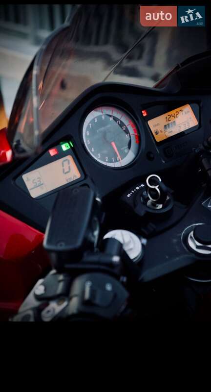 Мотоцикл Спорт-туризм Honda VFR 800F Interceptor 2012 в Запорожье