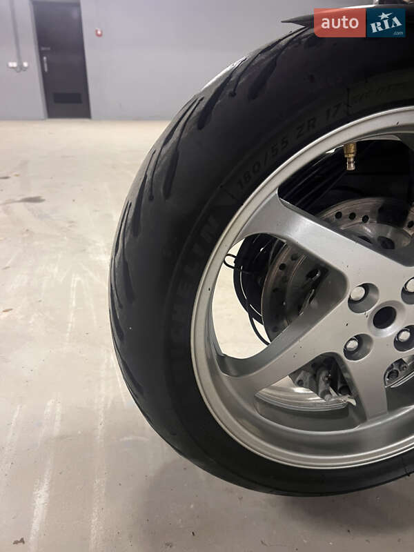 Мотоцикл Спорт-туризм Honda VFR 800F Interceptor 2002 в Киеве фото 7 Мотоцикл Спорт-туризм Honda VFR 800F Interceptor 2002 в Киеве