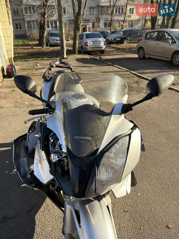 Мотоцикл Спорт-туризм Honda VFR 800F Interceptor 2003 в Києві