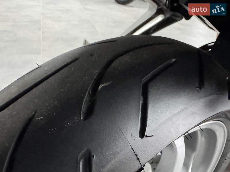 Мотоцикл Спорт-туризм Honda VFR 800F Interceptor 2005 в Хмельницькому фото 12 Мотоцикл Спорт-туризм Honda VFR 800F Interceptor 2005 в Хмельницькому