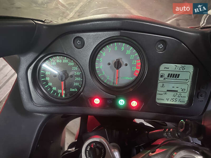 Мотоцикл Спорт-туризм Honda VFR 800F Interceptor 1999 в Киеве