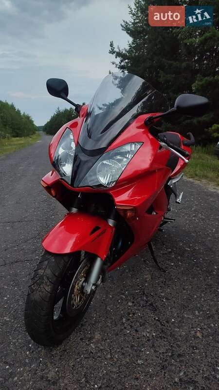Мотоцикл Туризм Honda VFR 800F Interceptor 2003 в Гадяче фото 6 Мотоцикл Туризм Honda VFR 800F Interceptor 2003 в Гадяче