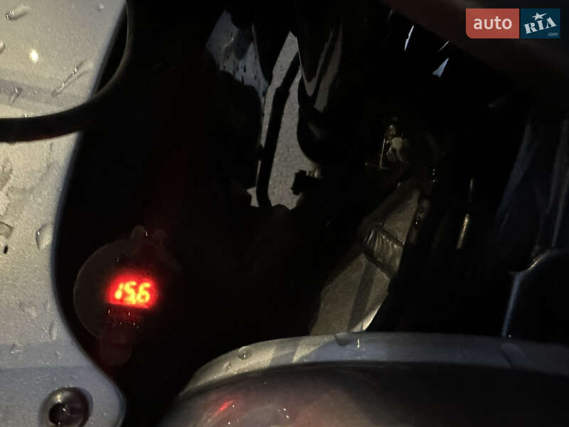 Мотоцикл Спорт-туризм Honda VFR 800F Interceptor 2002 в Тернополе фото 16 Мотоцикл Спорт-туризм Honda VFR 800F Interceptor 2002 в Тернополе