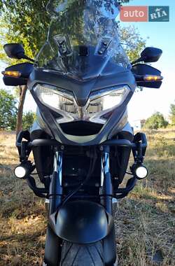 Мотоцикл Многоцелевой (All-round) Honda VFR 800X Crossrunner 2015 в 