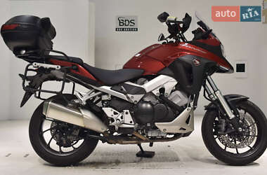 Мотоцикл Спорт-туризм Honda VFR 800X Crossrunner 2017 в Сновську