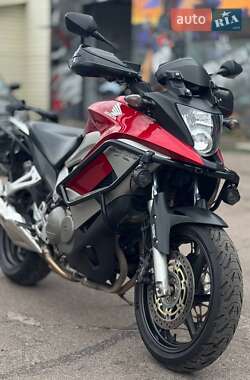 Мотоцикл Спорт-туризм Honda VFR 800X Crossrunner 2012 в 