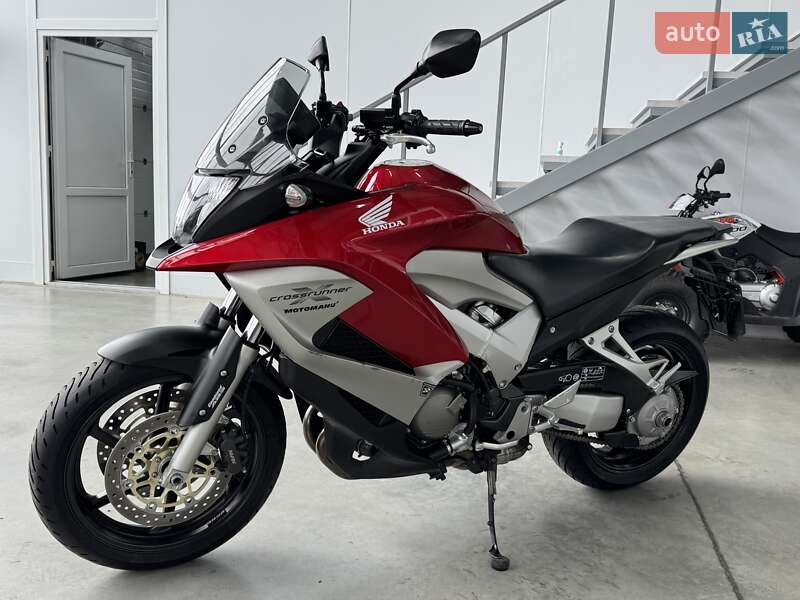 Мотоцикл Багатоцільовий (All-round) Honda VFR 800X Crossrunner 2011 в Хмельницькому