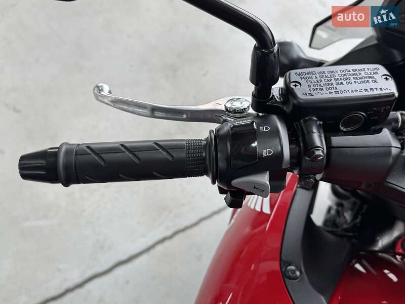 Мотоцикл Багатоцільовий (All-round) Honda VFR 800X Crossrunner 2011 в Хмельницькому