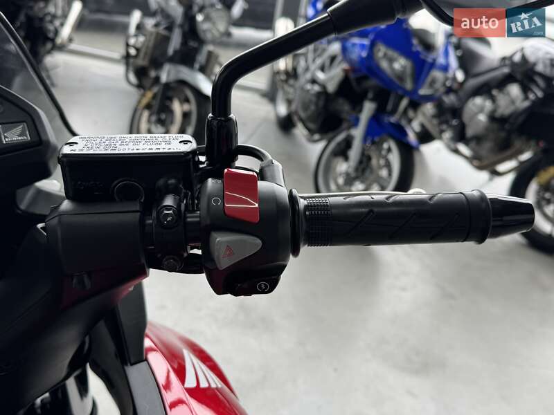 Мотоцикл Багатоцільовий (All-round) Honda VFR 800X Crossrunner 2011 в Хмельницькому