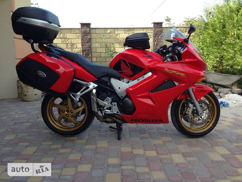 Мотоцикл Спорт-туризм Honda VFR 2004 в Киеве