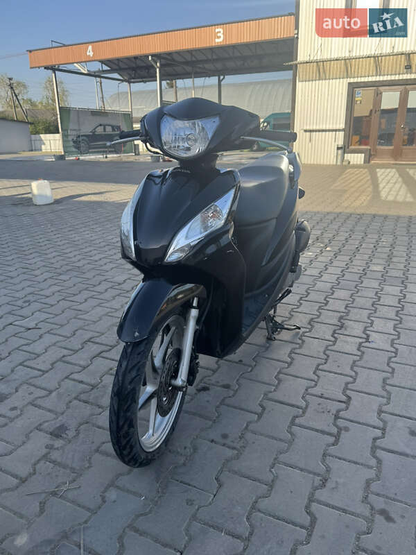 Скутер Honda Vision 110 2011 в 