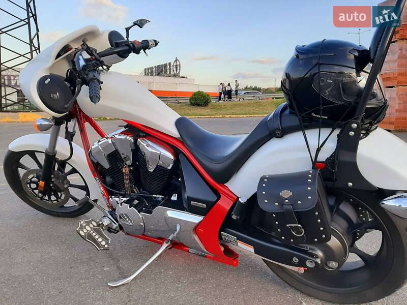 Мотоцикл Чоппер Honda VT 1300CX Fury 2014 в Ужгороде