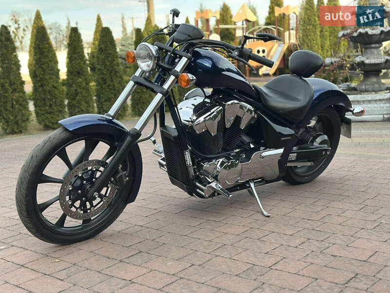 Мотоцикл Круизер Honda VT 1300CX Fury 2020 в Стрые